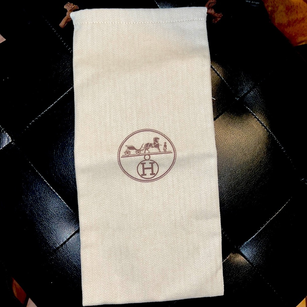 Hermes dust bag brand new excellent condition